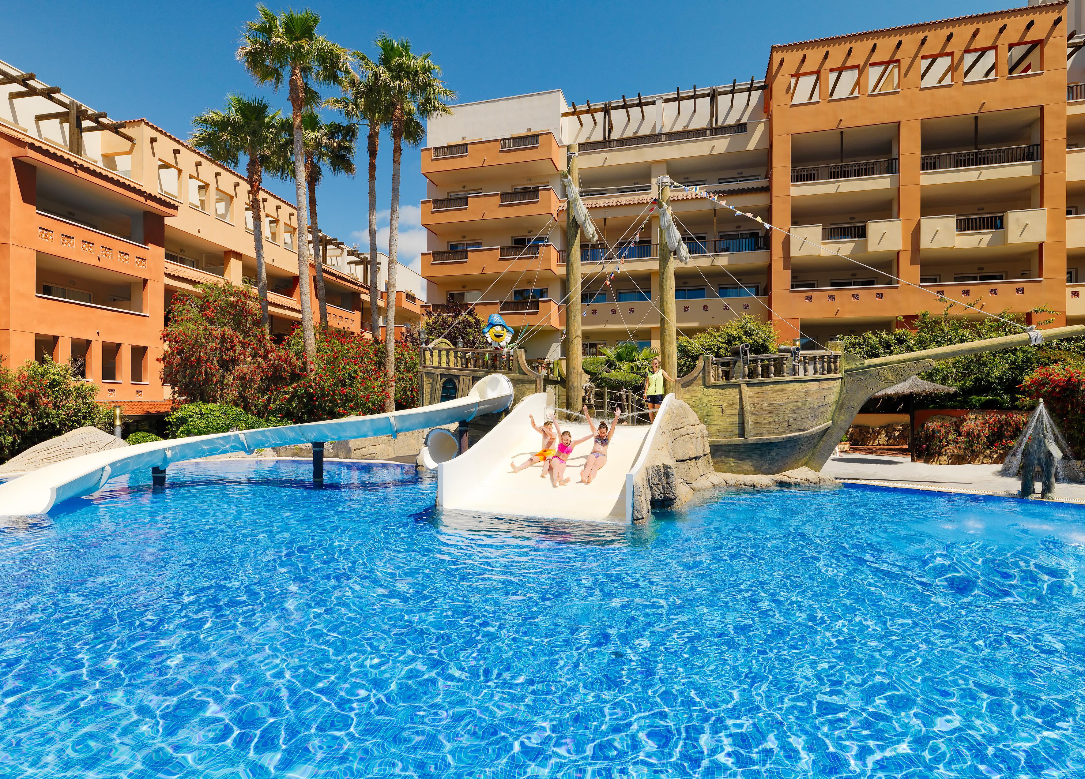 H10 Mediterranean Village Salou Eksteriør bilde