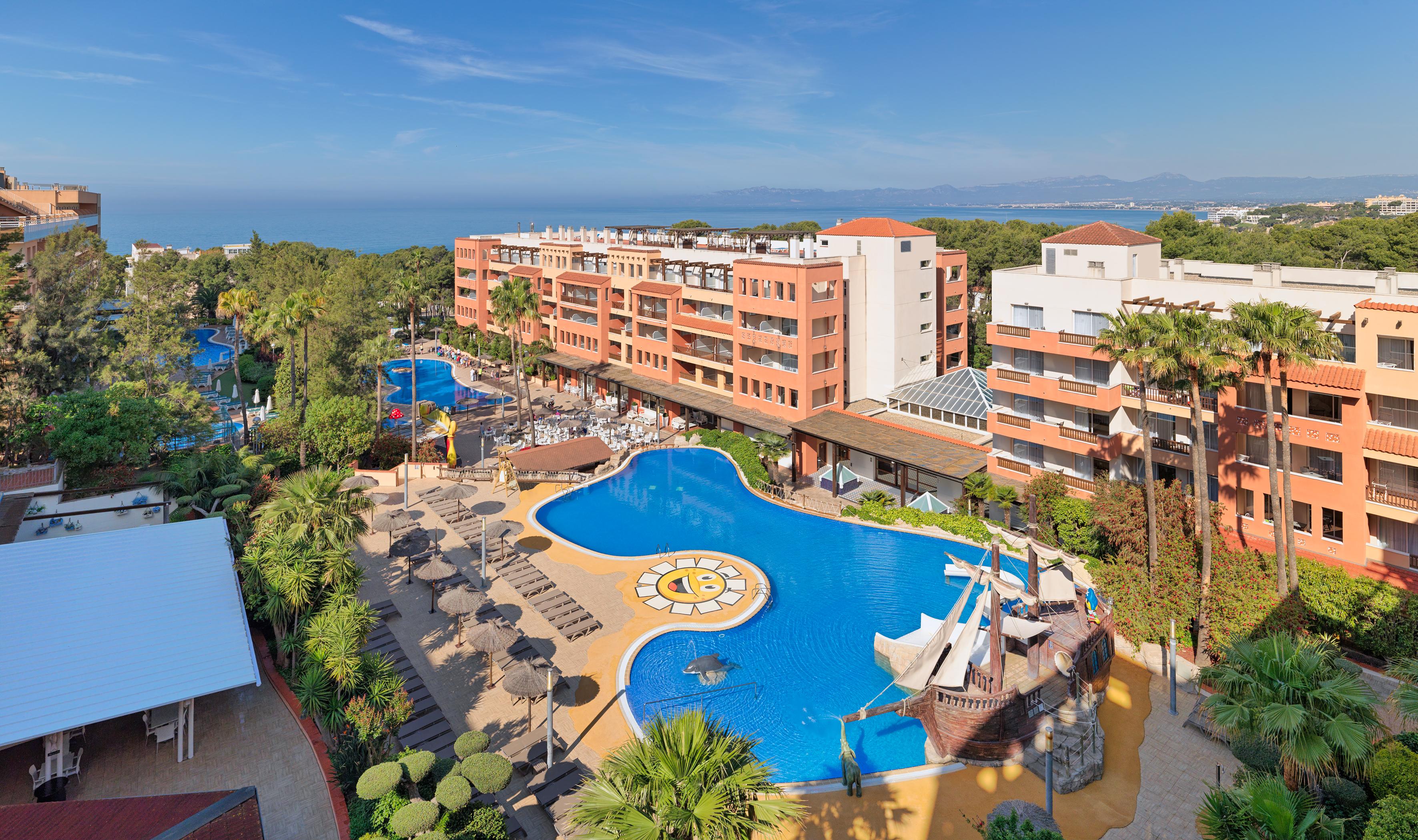 H10 Mediterranean Village Salou Eksteriør bilde