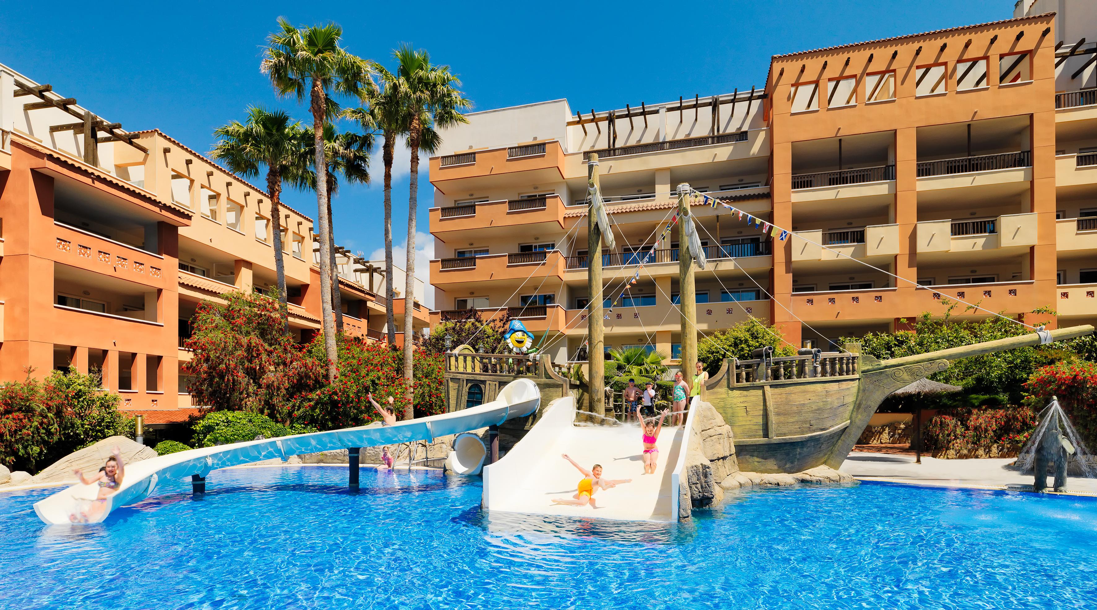 H10 Mediterranean Village Salou Eksteriør bilde